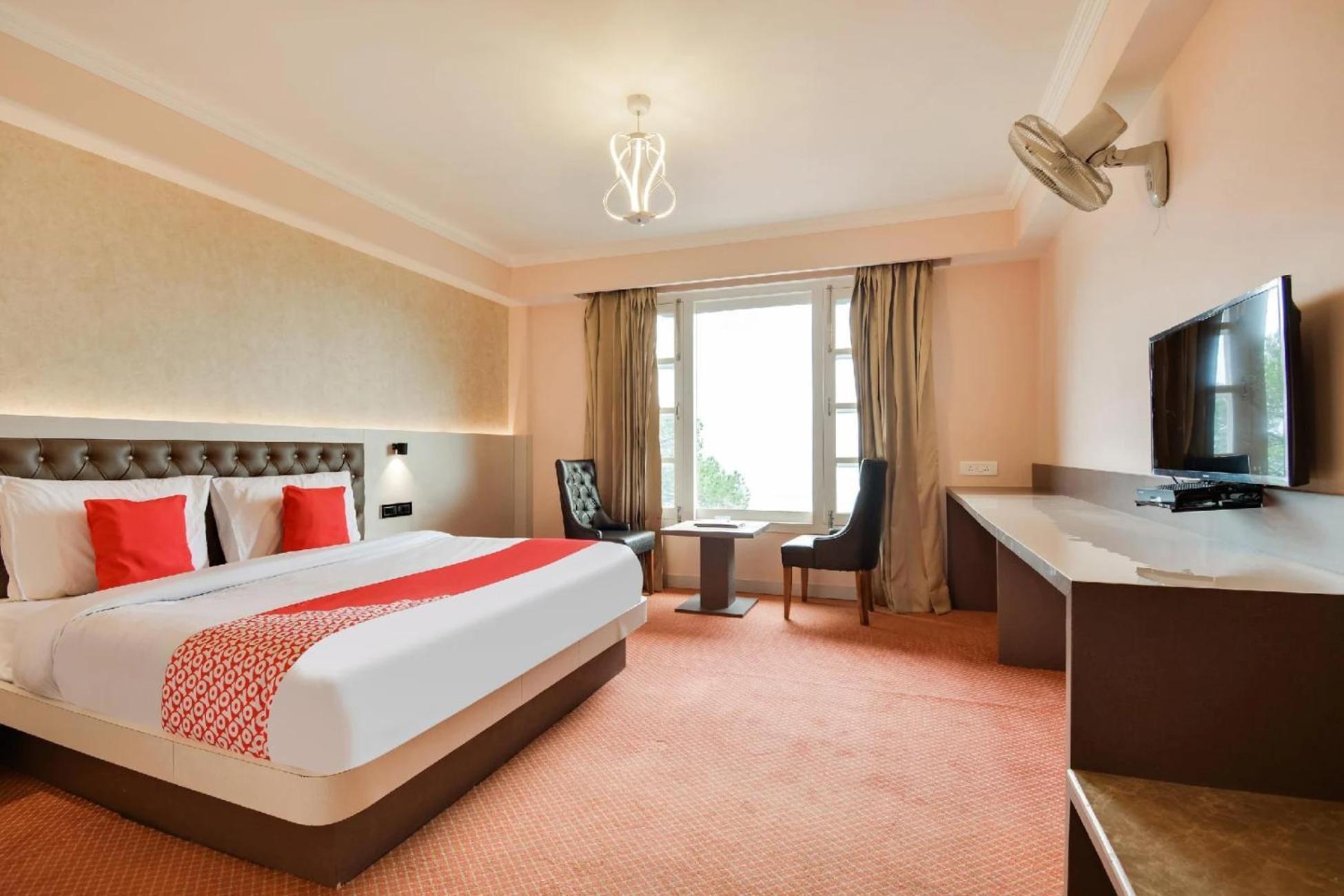 Aangan Regency Hotel Шимла Екстериор снимка